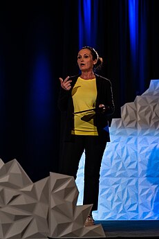 Organisatorin Rosa von Suess bei der c-tv Konferenz 2022