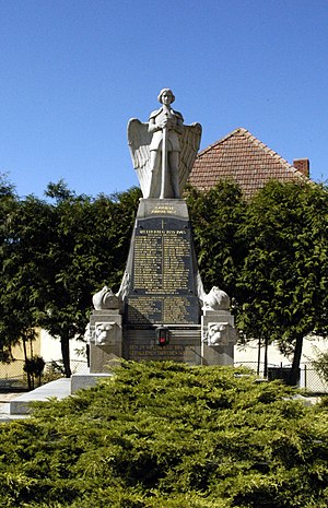 Röschitz Kriegerdenkmal.jpg