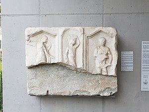 Römerzeitliches Museum Bad Waltersdorf Triptychon.jpg
