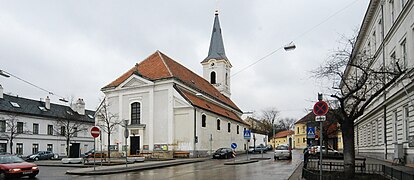 Atzgersdorf-Kirchenplatz